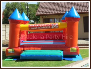 cropped-jumping-castles-001.jpg